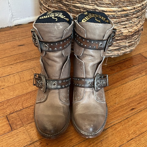 FreeBird Selina Stone Booties size 8 - Picture 5 of 8